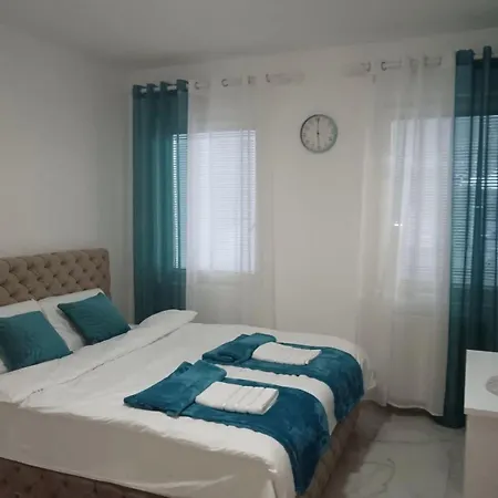 公寓 Place 雅戈丁那